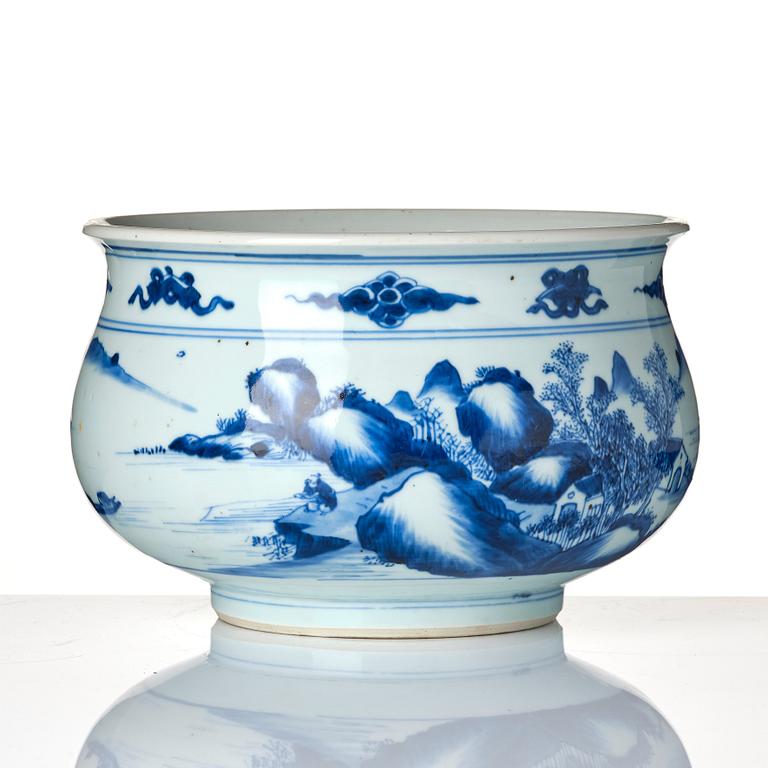 Rökelsekar, porslin. Qingdynastin, Kangxi (1662-1722).