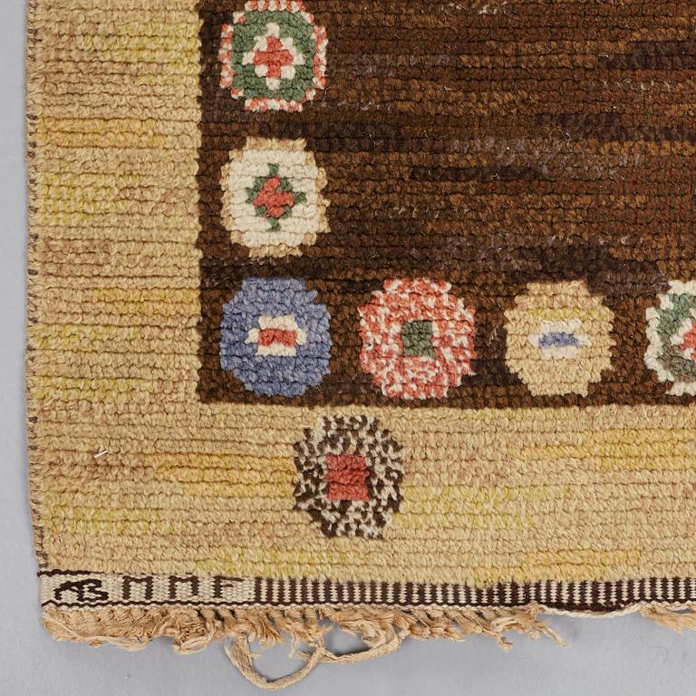 Märta Måås-Fjetterström, MÄRTA MÅÅS-FJETTERSTRÖM, A CARPET, "Tusenskönan" ("Bellis"), knotted pile, ca 314 x 209,5 cm, signed AB MMF.