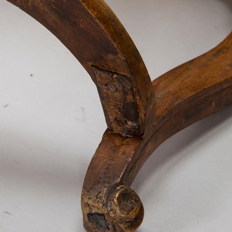 Two similar late Baroque French armchairs, first half of the 18th century.
