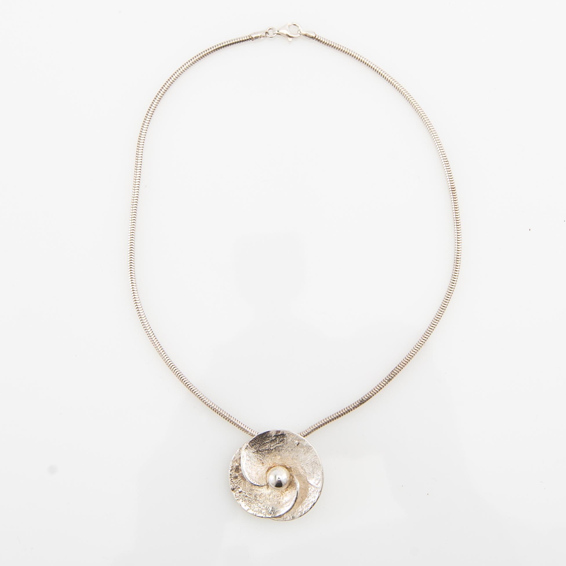 Theresia Hvorslev, necklace, sterling silver, Mema, Lidköping, 1979.