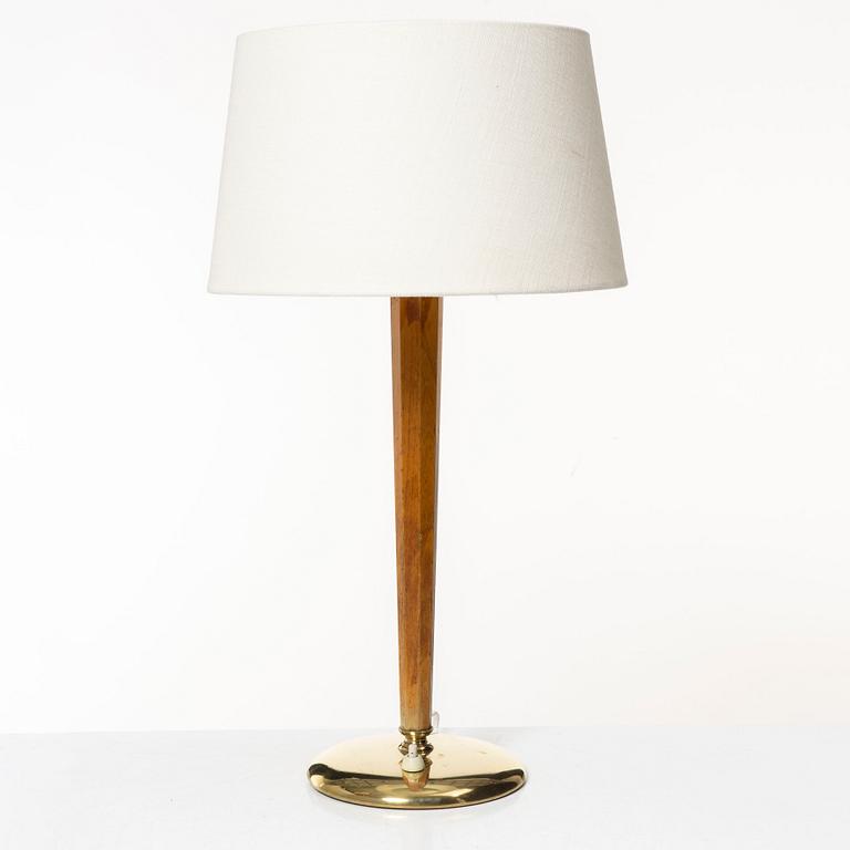 Bertil Brisborg, bordslampor, ett par, modell "31915", Nordiska Kompaniet, 1940-50-tal.