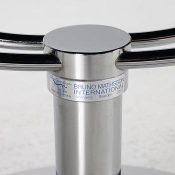 Bruno Mathsson, fåtölj med fotpall, "Jetson", Dux och Bruno Mathsson International, 2000-tal.