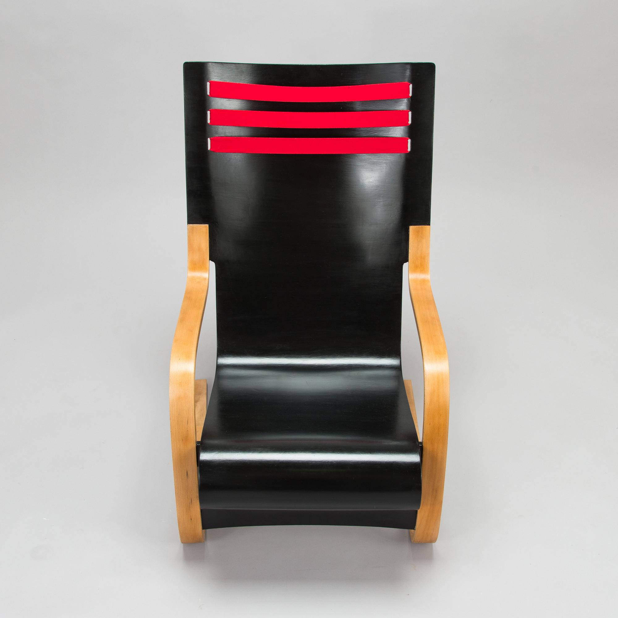 Alvar Aalto, nojatuoli, "High back chair ", O.Y. Huonekalu-ja Rakennustyötehdas A.B. 1930-luvun alku.