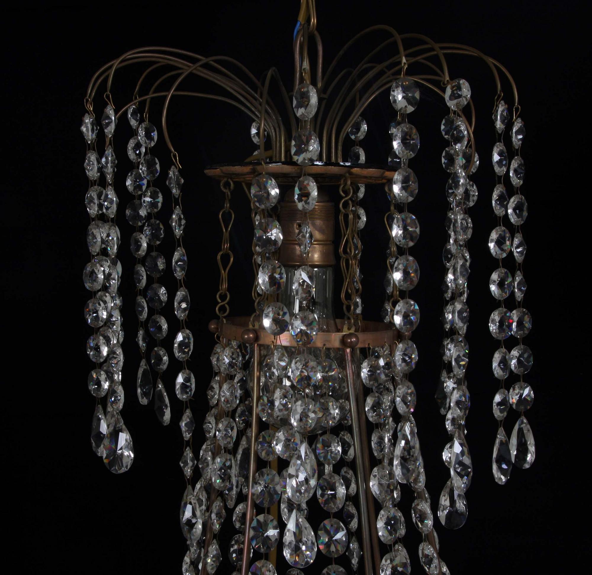 LJUSKRONA, gustaviansk stil. H 82.