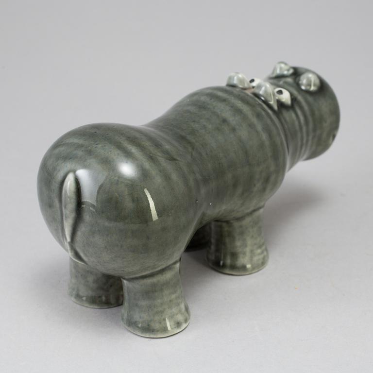 A stoneware figurine by Lisa Larson for Gustavsberg 1966-70.