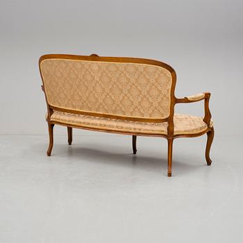 SOFFA, rokokostil, 1900-talets första hälft.
