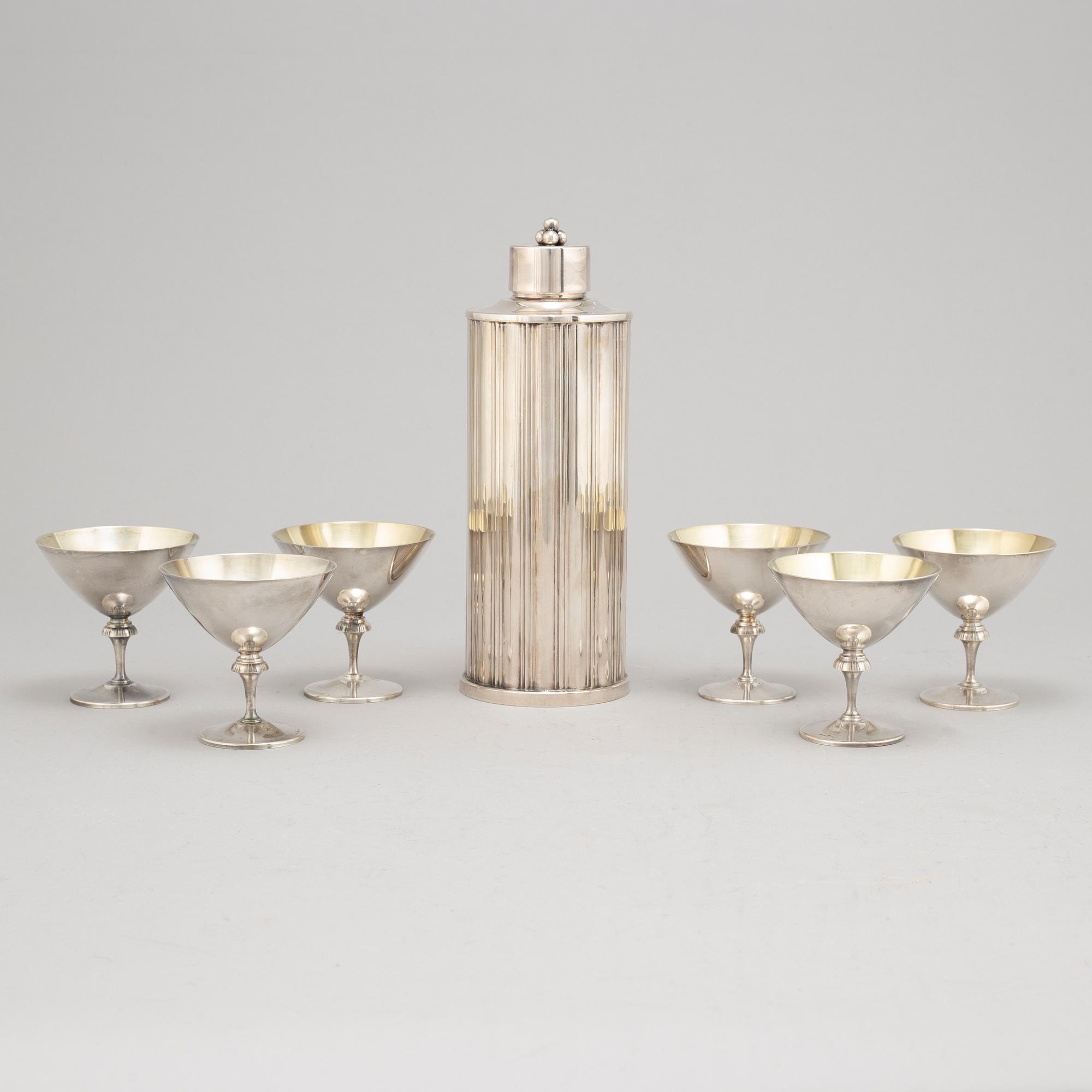 Cocktailglas, 6 st, samt shaker, nysilver, GAB samt Tesi, 1900-talets mitt.