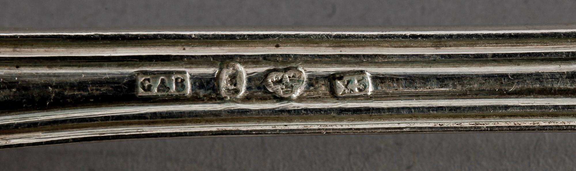 SKEDAR, 11 + 1, silver, bl a GAB, Stockholm, 1816-87. Vikt ca 810 gr.
