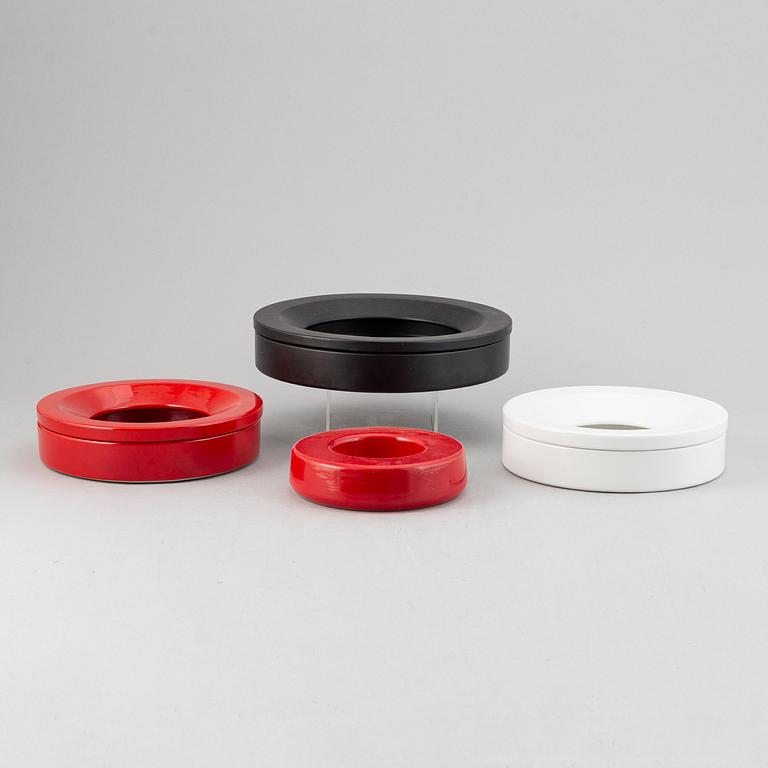Angelo Mangiarotti & Franco Meneguzzo, a set of four 1960's ash trays.