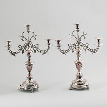 KANDELABRAR, 1 par, nysilver, tidigt 1900-tal.