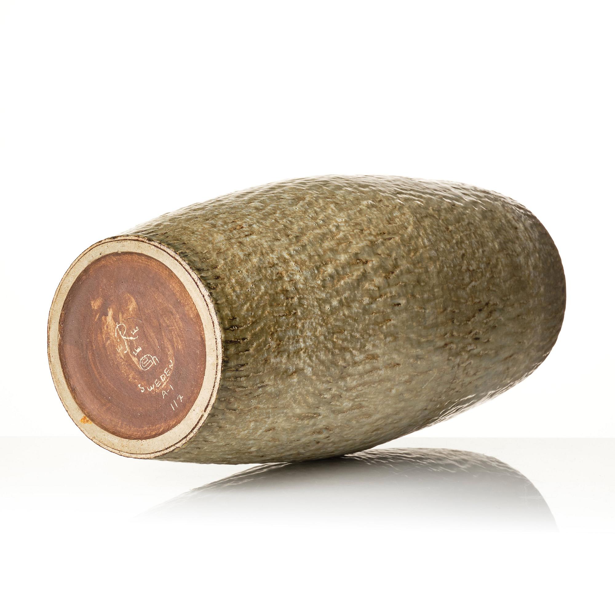 Gunnar Nylund, a unique massive stoneware vase, Rörstrand, Sweden 1960s.