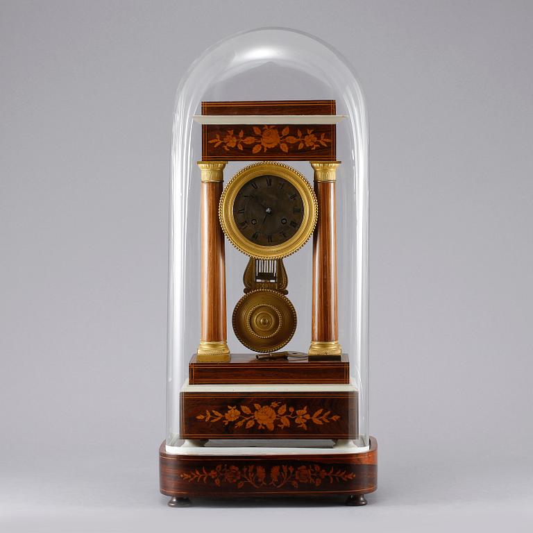 BORDSPENDYL, senempire, 1800-talets mitt, troligtvis Frankrike.