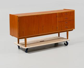 SIDEBOARD, 1900-talets andra hälft.