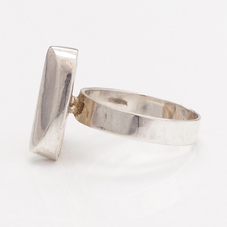 A sterling silver ring. Lapponia 1982.