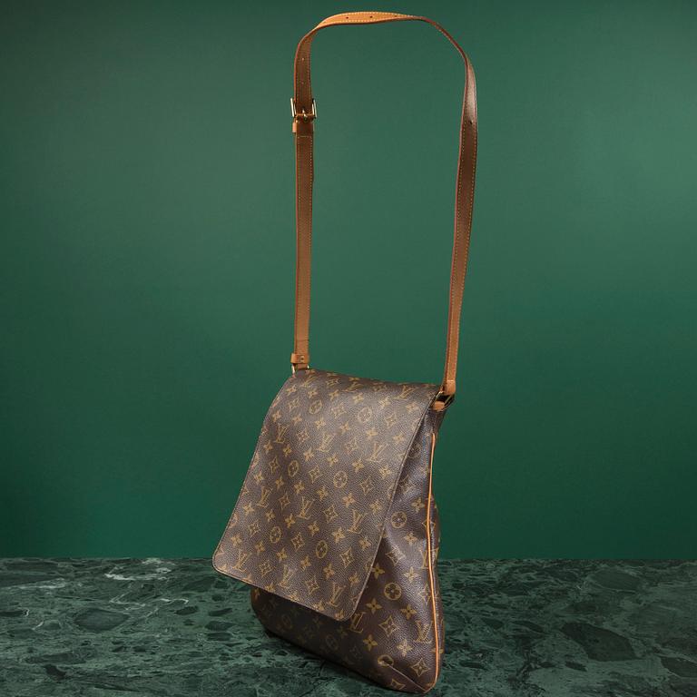 VÄSKA, "Messenger bag", Louis Vuitton.