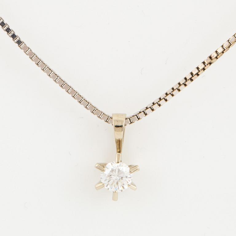 COLLIER, vitguld med briljant.