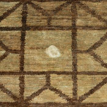 Carpet, GAN, model Waterkeyn, Gandia Blasco, approx. 400 x 300 cm.