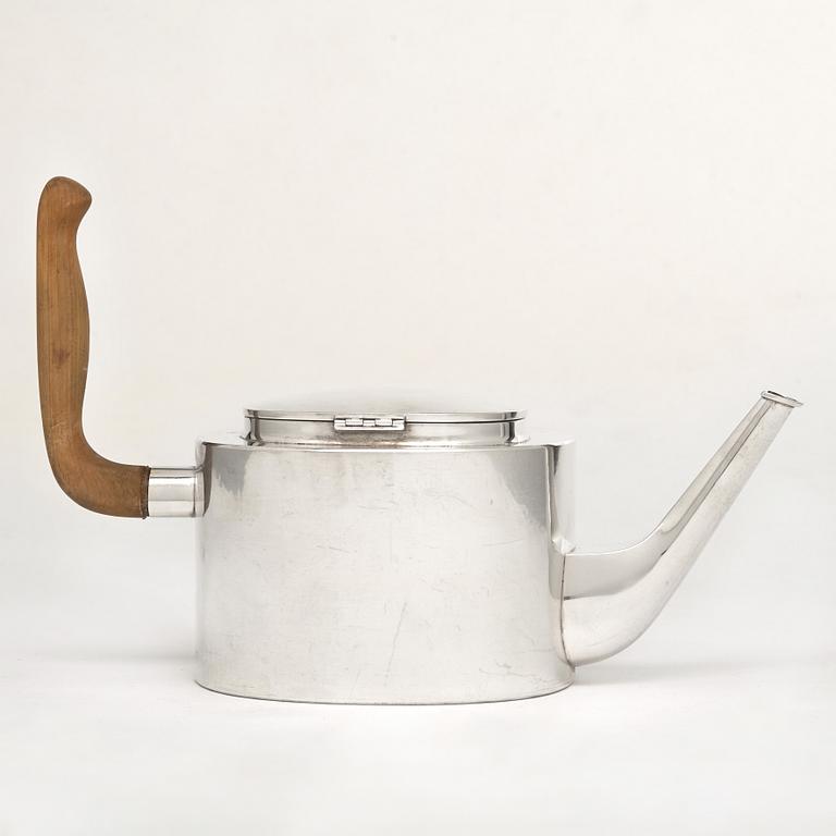 SIGURD PERSSON, tekanna, Stockholm 1980, smed Wolfgang Gessl, sterling silver.