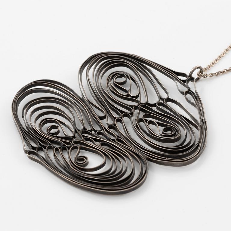 Liisa Vitali, pendant, silver, "Cat Paws", N. Westerback, Helsinki 1969.