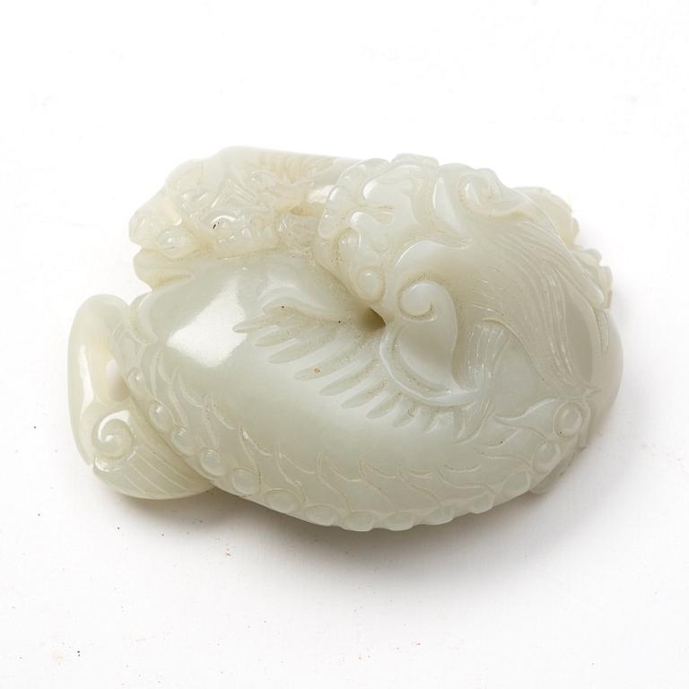 SKULPTUR, nefrit. Troligen sen Qingdynasti.