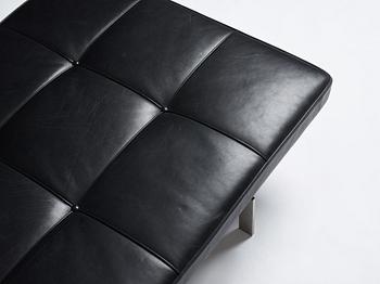 Poul Kjaerholm, a "PK-80" black leather and steel base daybed, edition Fritz Hansen, 2013.