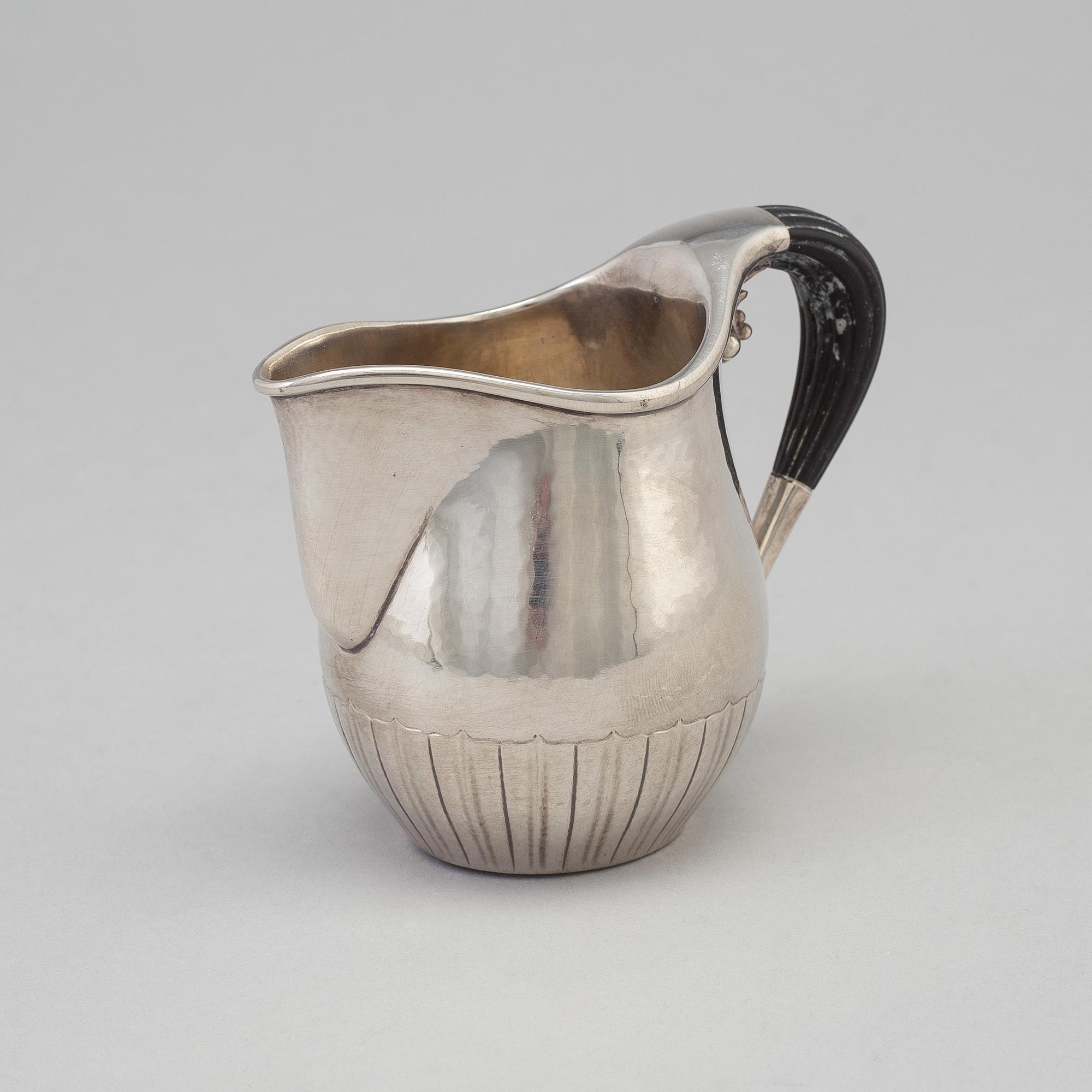 JOHAN ROHDE, Kaffeservis, 3 delar, "Cosmos", sterling silver, Georg Jensen, Köpenhamn, efter 1945.