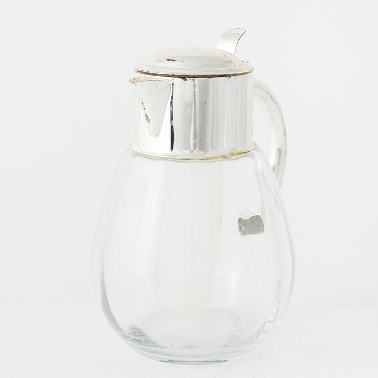 Lemonadkanna / cocktailkanna, glas och vitmetall, 1900-tal.