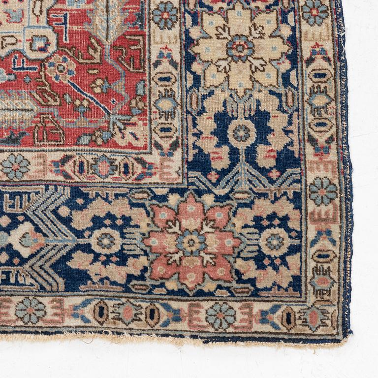 Rug, oriental, Afshar approx. 330 x 238 cm.