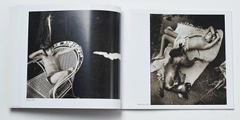 Sally Mann, bok Immediate Family signed.