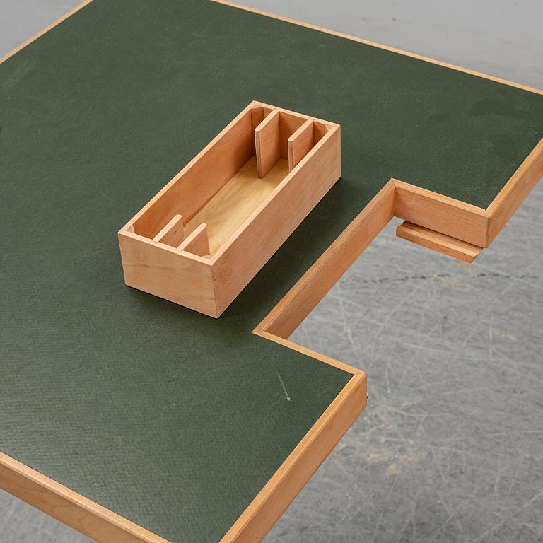 UGLYCUTE, table, Woodstockholm.