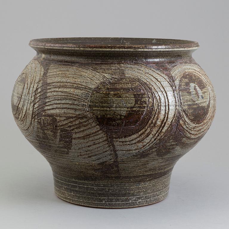 LISA LARSON, a stoneware pot from Gustavsberg Studio.