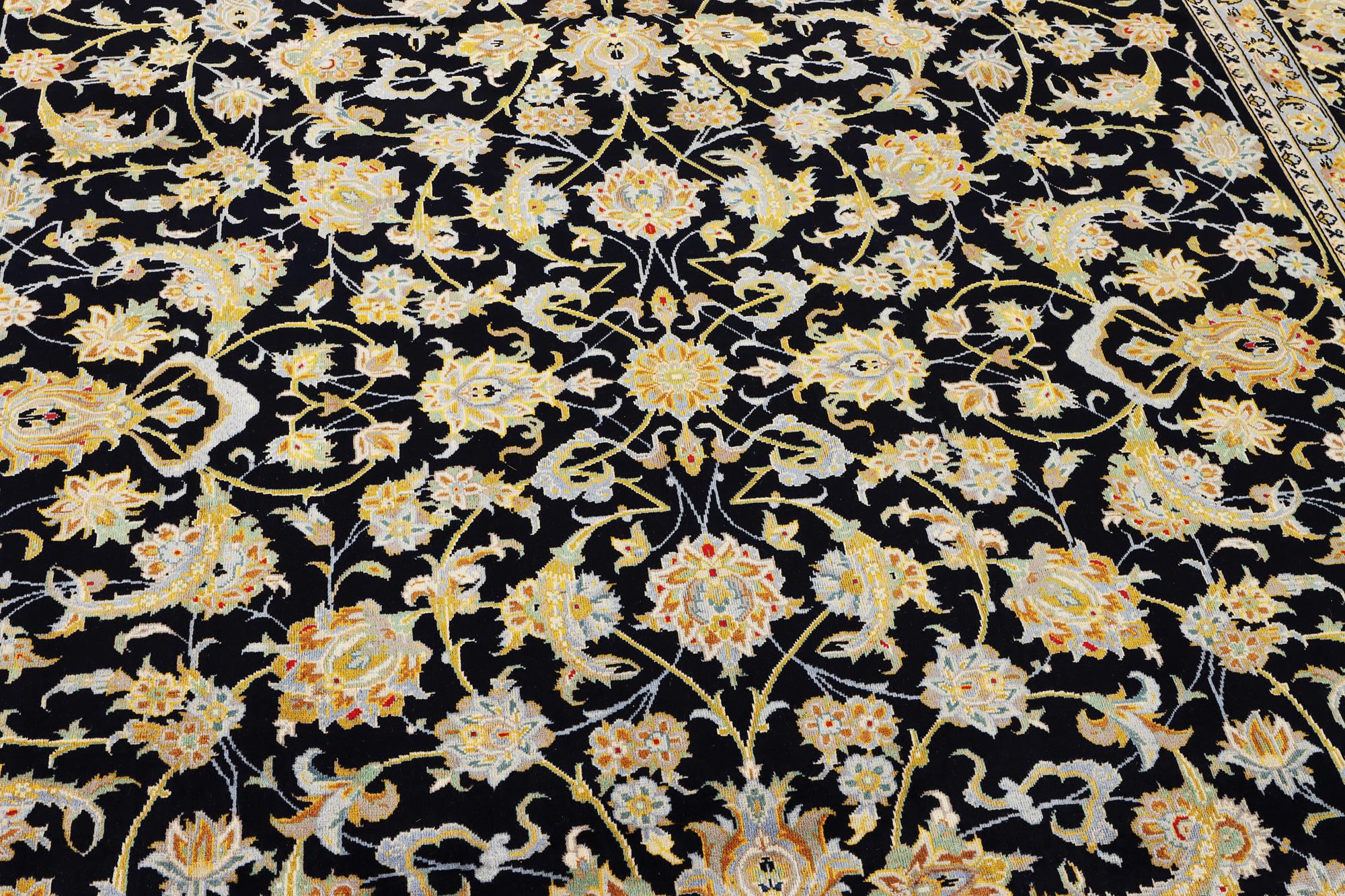 A Kashan carpet, c. 363 x 247 cm.