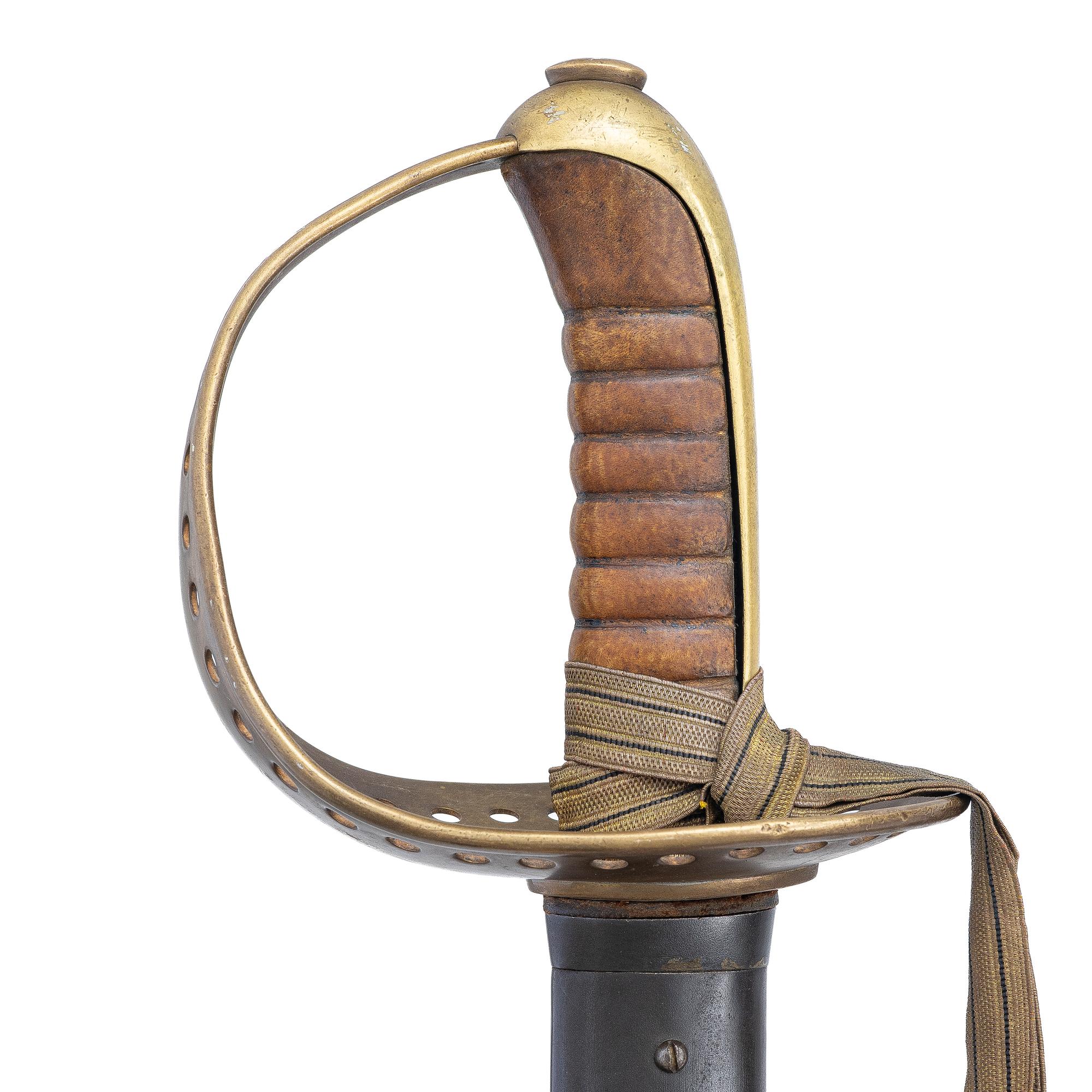 Swedish cavalry sabre, m/1893, for enlisted cavalrymen, with scabbard.