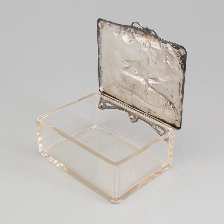 A silver plate Art Nouveau box, early 20th Century.