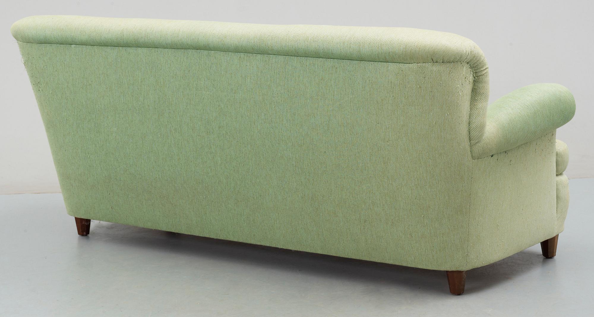 SOFFA, variant av modell 568, Josef Frank, Firma Svenskt Tenn, 1960-tal.
