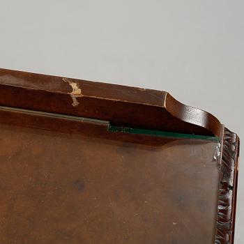 A desk / cutlery box in the style of Chippendale, around turn of the century 1900.