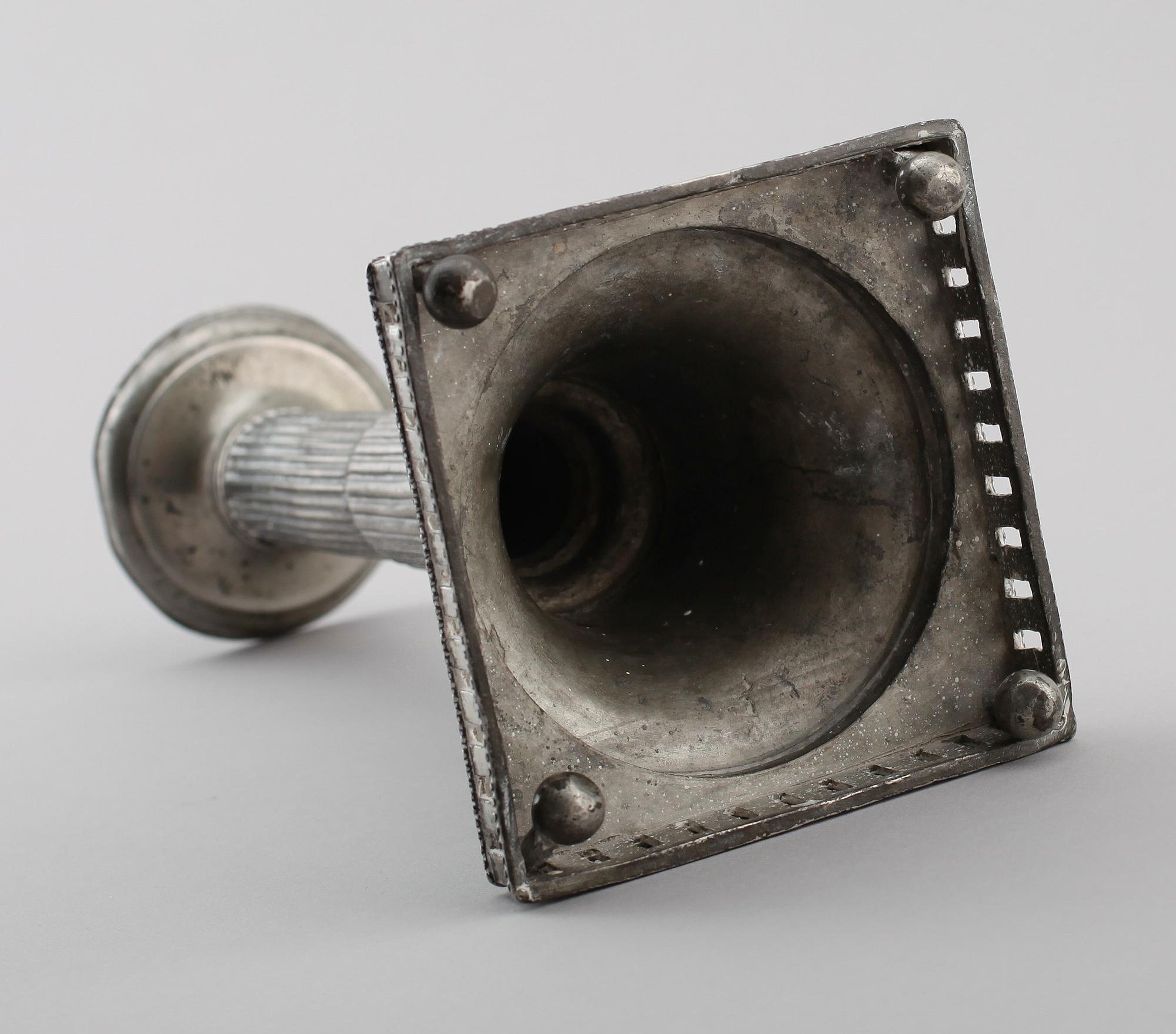 LJUSSTAKE, tenn, sannolikt Justelius, Eksjö omkring år 1800.