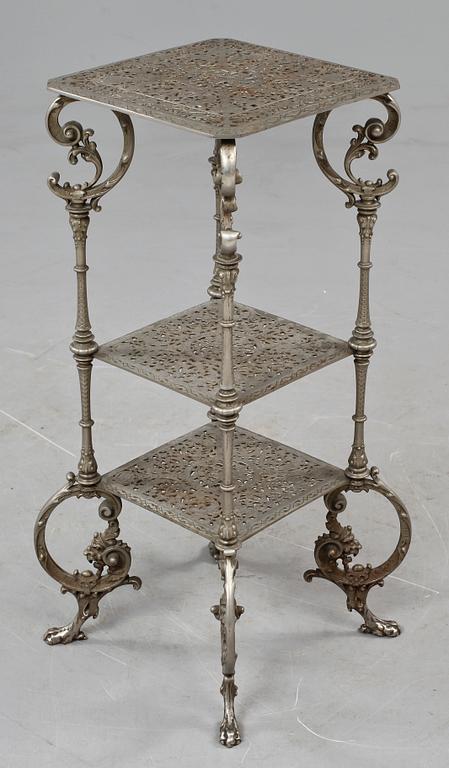 PIEDESTAL, vitmetall, 1900-tal.