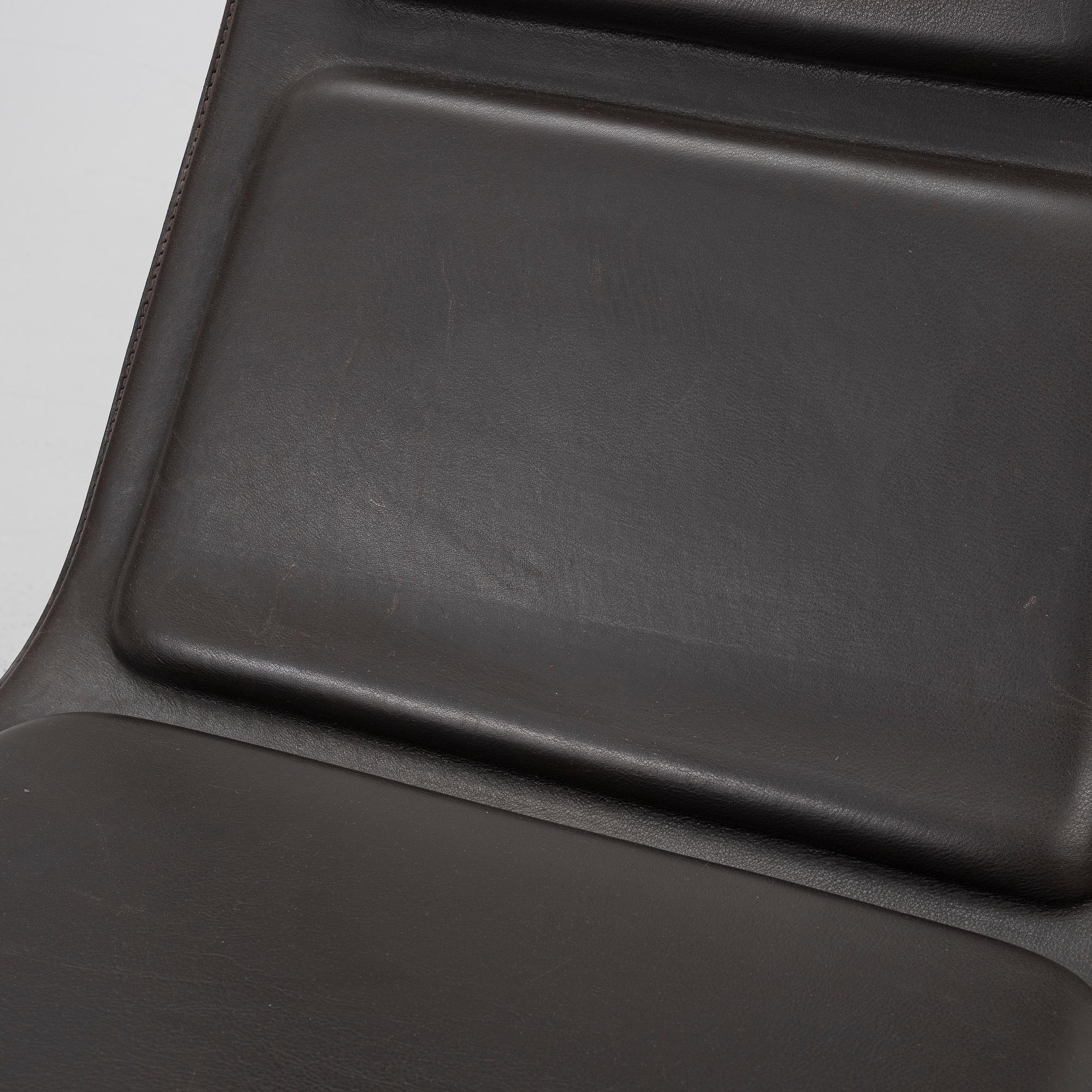 Jasper Morrison, armchairs, a pair, "Low and Pad", Cappelini, Italy,