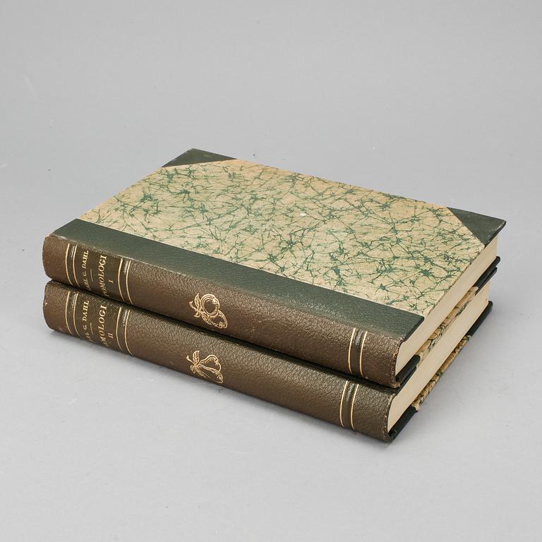 POMOLOGI, av Carl G. Dahl, 2 vol, 1-2, Stockholm 1943.