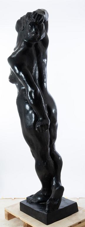 Gudmar Olovson, staty. Signerad. Numrerad. Gjutarstämpel. Brons, höjd 210 cm, längd 56 cm.