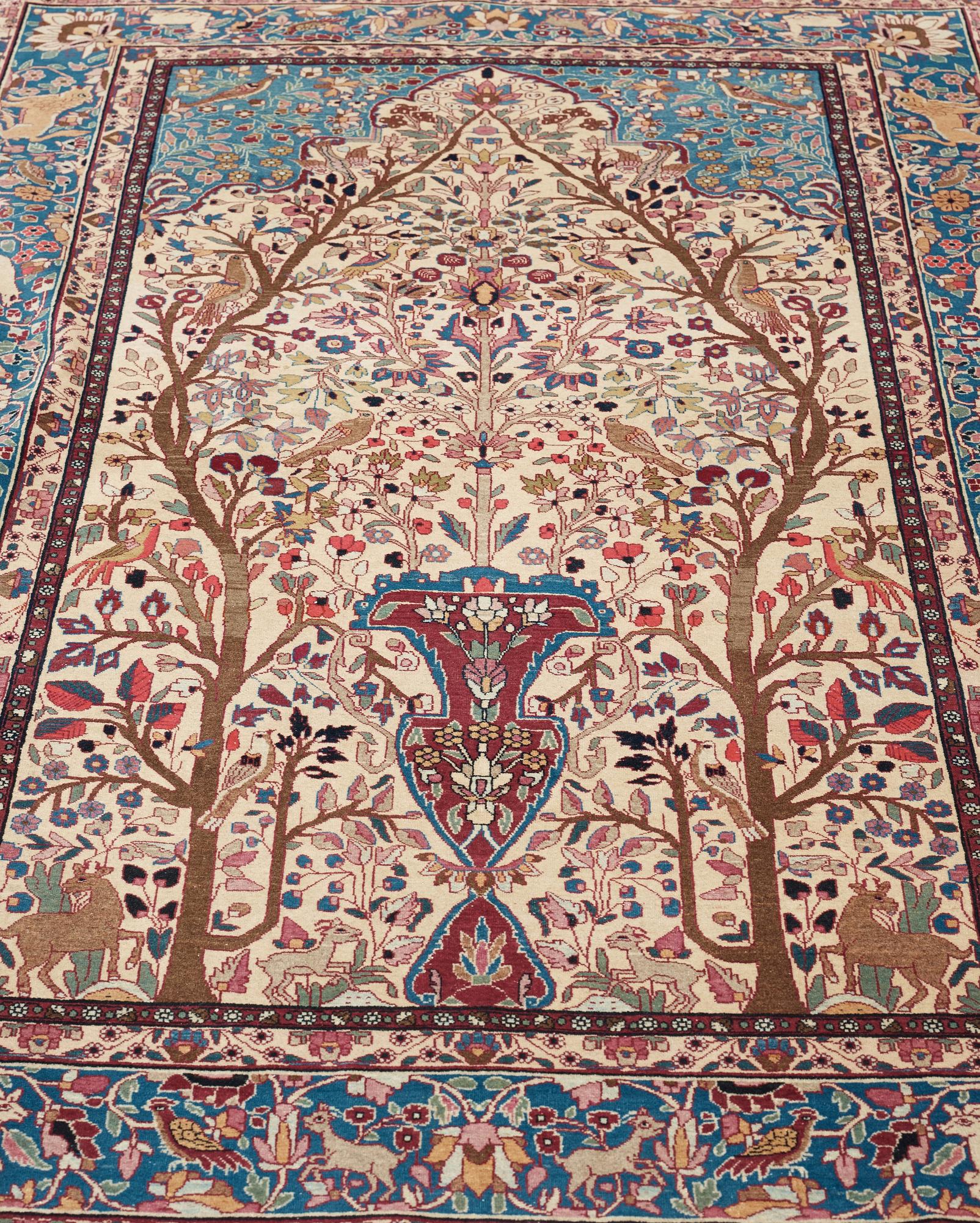 RUG. Semi-antique Teheran. 211,5 x 142,5 cm.