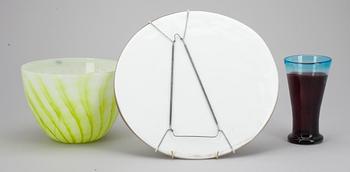 SKÅL, VAS, VÄGGTALLRIK, glas, Oiva Toikka, ej signerade. 1900-talets senare hälft.