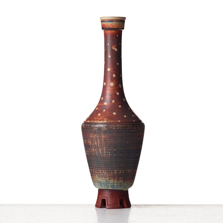 Wilhelm Kåge, a "Farsta" stoneware vase, Gustavsberg studio 1952.