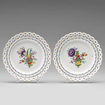 237. A pair of Russian dessert plates, Imperial Porcelain Manufactory, St Petersburg, second half of the 18th Century.