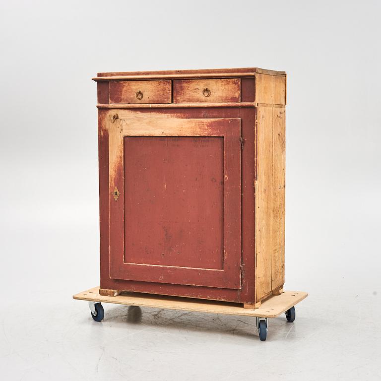 A painted pine sideboard, Jämtland, 19th Century.