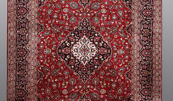 A CARPET, Kashan, ca  405 x 286 cm.