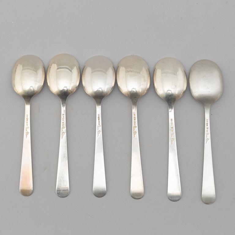 Wiwen Nilsson, a set of 32 pcs of luncheon silver flatware, Lund, Sweden 1956-69.