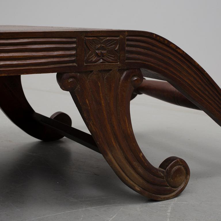 SCHÄSLONG/ DAGBÄDD, empirestil, 1920-tal.