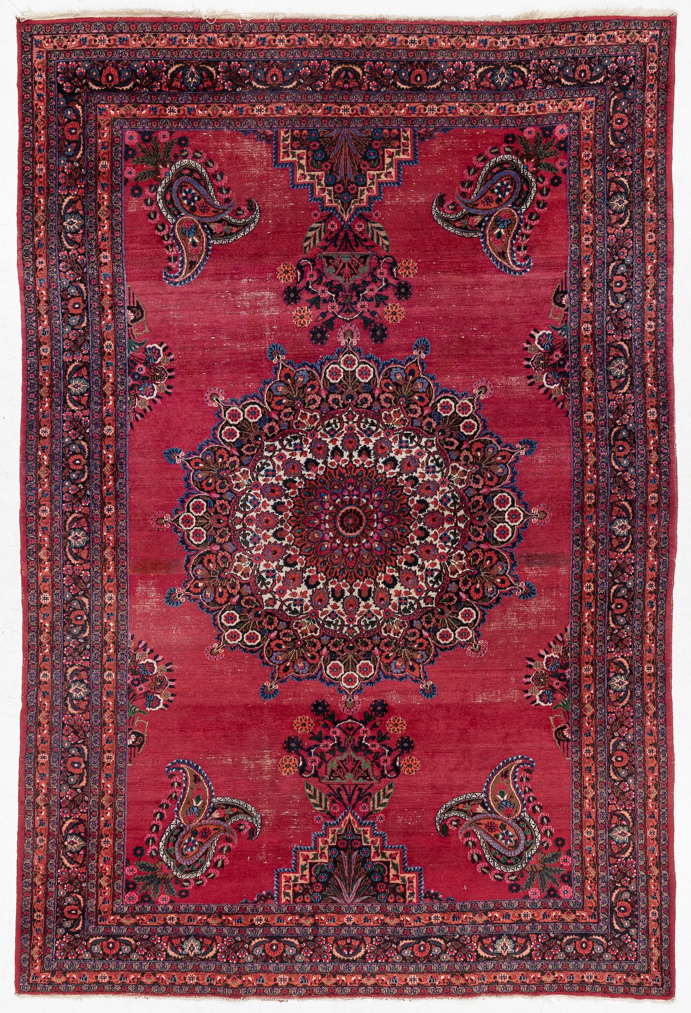 Matta,  ca 315 x 210 cm.